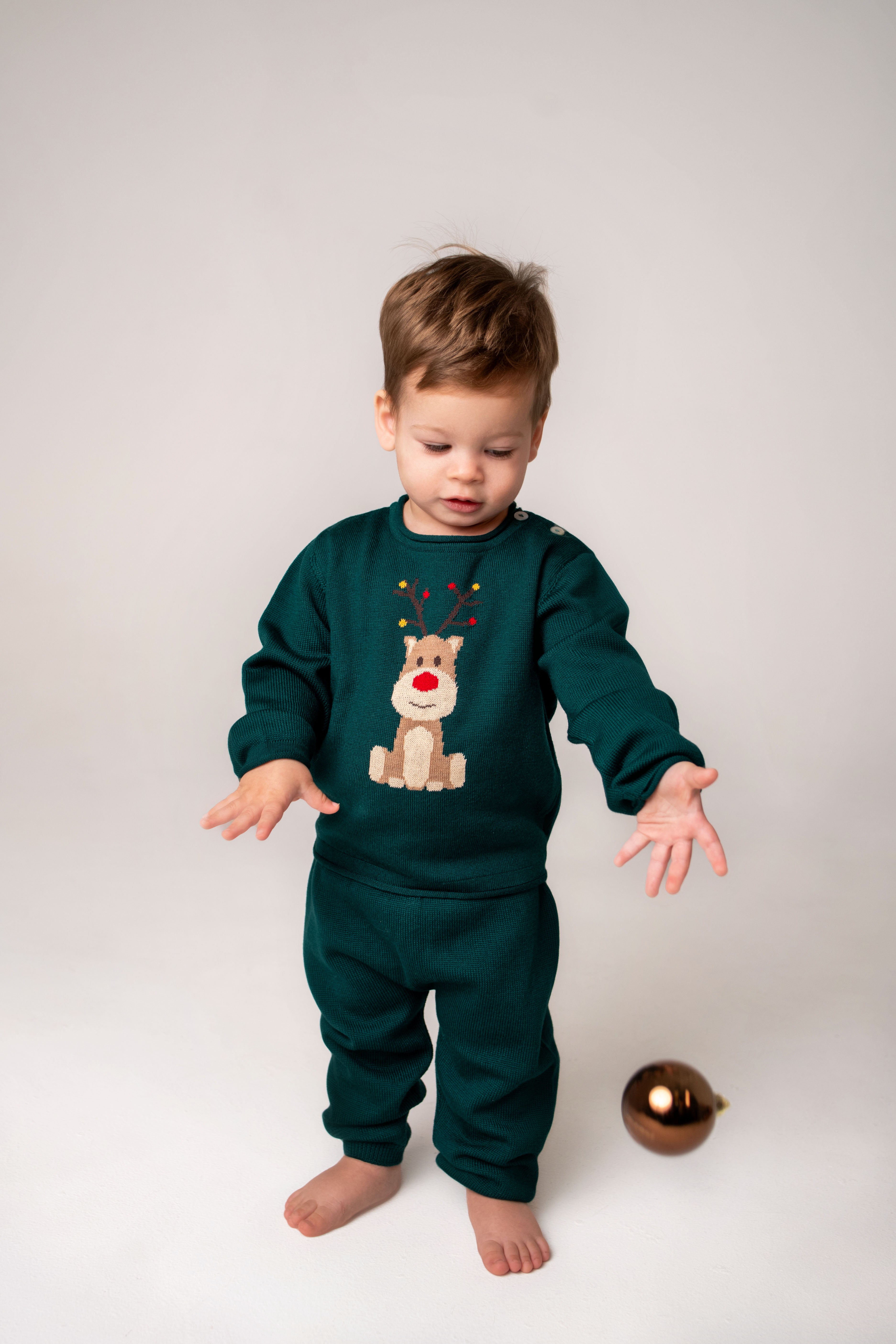 Virgin Merino Wool Reindeer Sweater - Evergreen